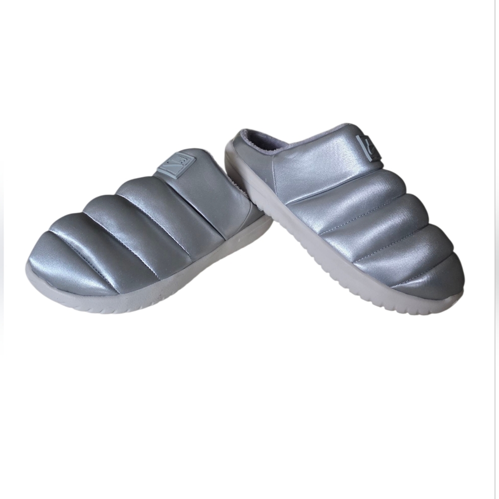 Nike Burrow SE Slides Slippers Slip Ons Metallic Silver Women's Size 7 New WOT